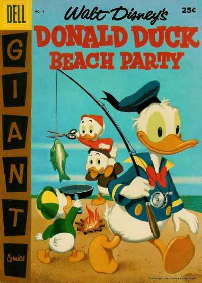 Dell Giant Comics: Donald Duck Beach Party #4